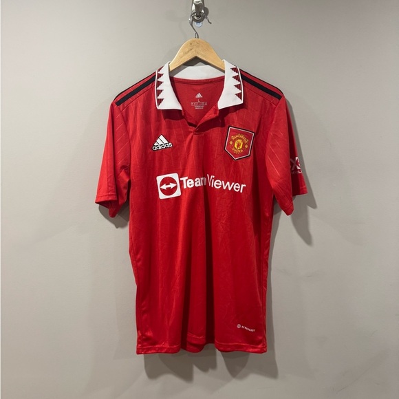 Manchester United Home Football Soccer Jersey - Picture 1 of 11
